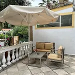 Appartement Poseidon Bar & Restaurant