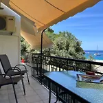 Poseidon Bar & Restaurant *