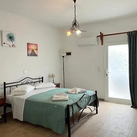 Poseidon Beach Bar & Restaurant