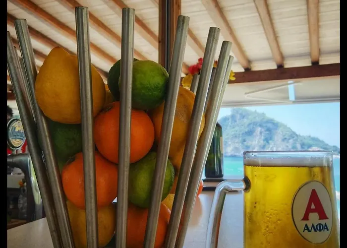 Poseidon Bar & Restaurant Appartamento Palaiokastritsa