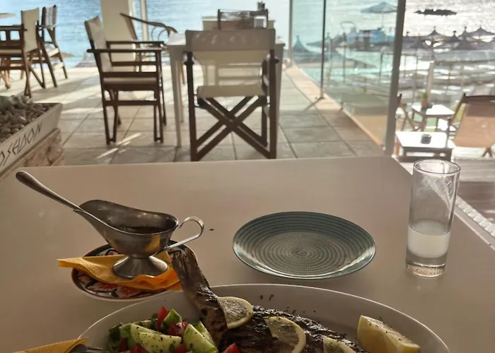 Poseidon Bar & Restaurant