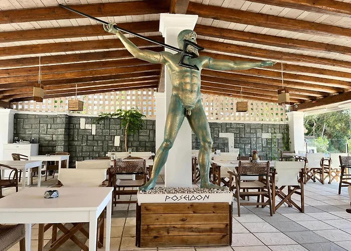 Poseidon Bar & Restaurant Palaiokastritsa