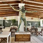 Poseidon Bar & Restaurant باليوكاستريتسا