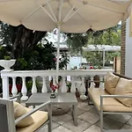 Apartman Poseidon Bar & Restaurant Paleokasztríca