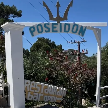 Poseidon Bar & Restaurant